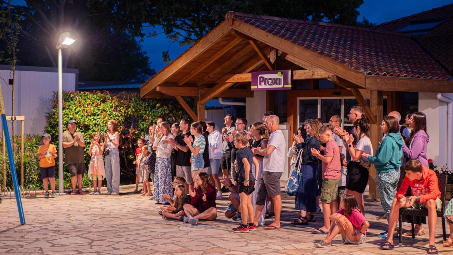 בידאר Camping Domaine Berrua - Maeva Selection מראה חיצוני תמונה